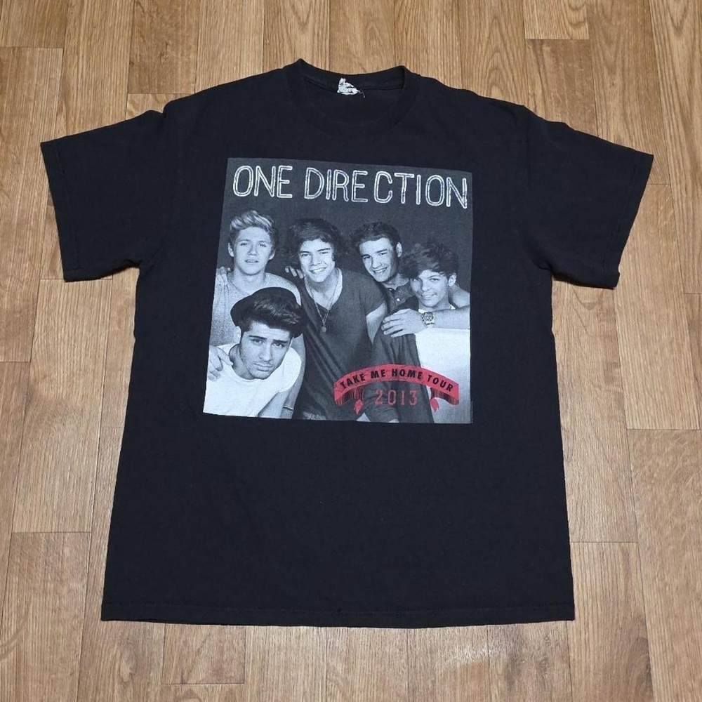 One Direction 1D Shirt Take Me Home Tour 2013 Black Graphic Concert Tee Size M